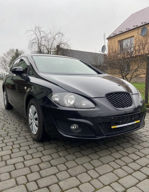 Seat Leon cena 18900 przebieg: 182982, rok produkcji 2009 z Gołdap małe 106